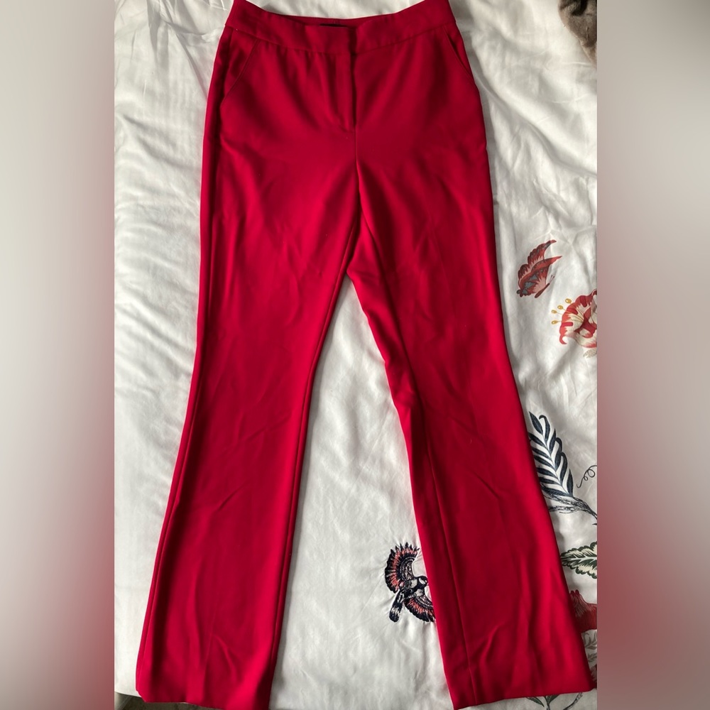 Raspberry Pink White House Black Market Pants Size 6